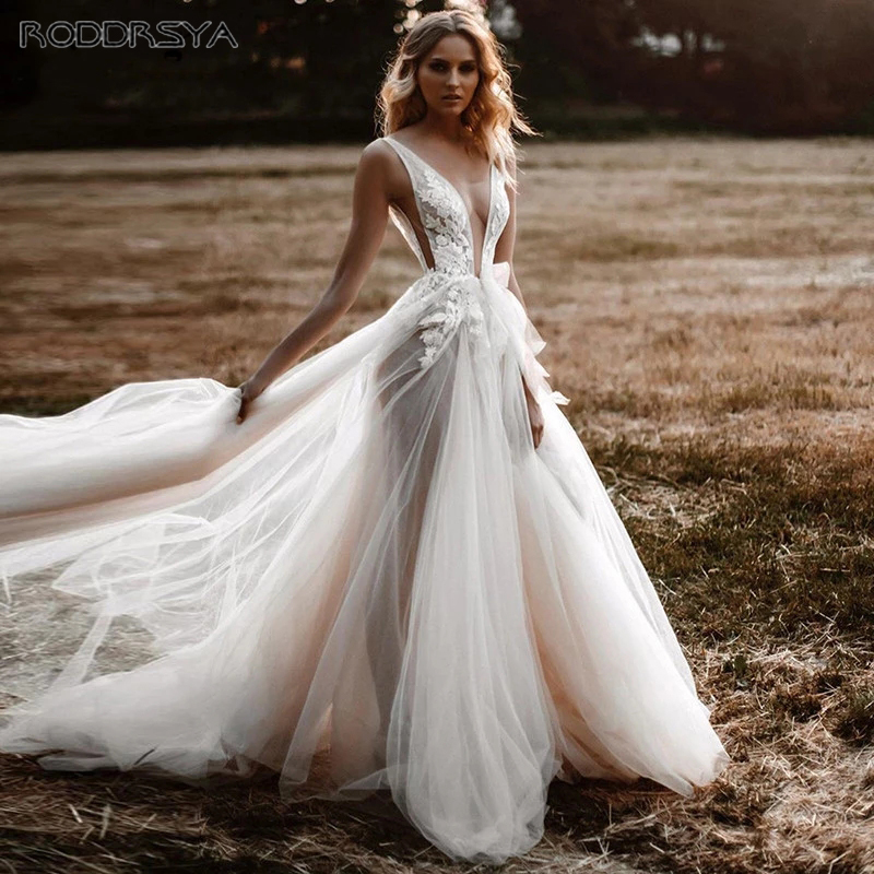 Illusion Tulle Lace Wedding Dress For Women Sexy V-Neck Bridal Party Gowns Beach Bride Vestidos De Noiva Mariage Customized